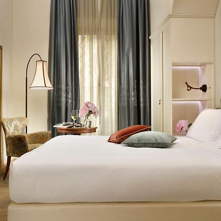 빌 술라르노 호텔 피렌체 외부 사진 A room at the hotel