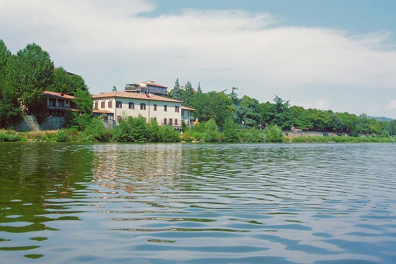 빌 술라르노 호텔 피렌체 외부 사진 The lake of Monano